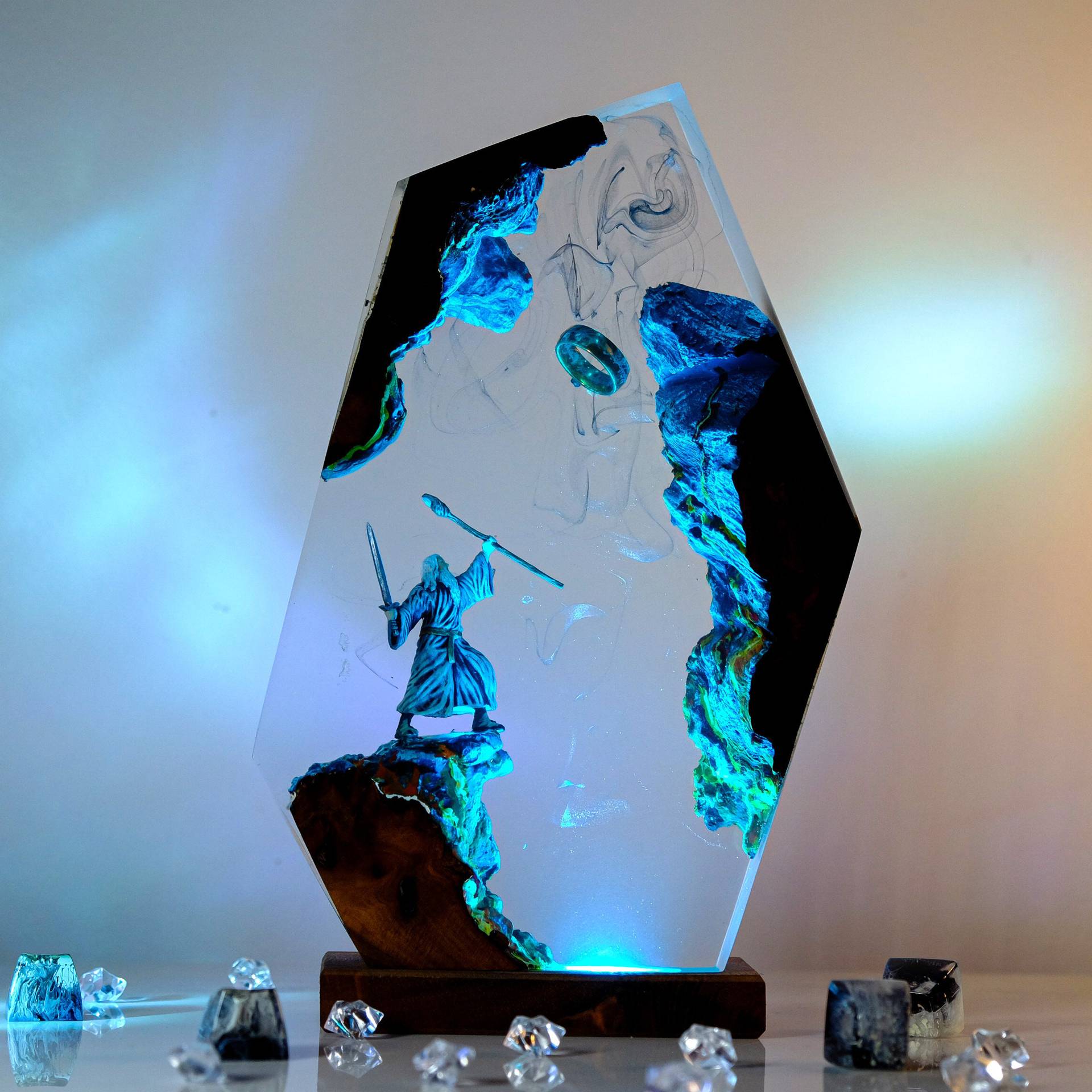 Movie Scence Figure Table Resi - огляд і ціна Desk Setup At Home