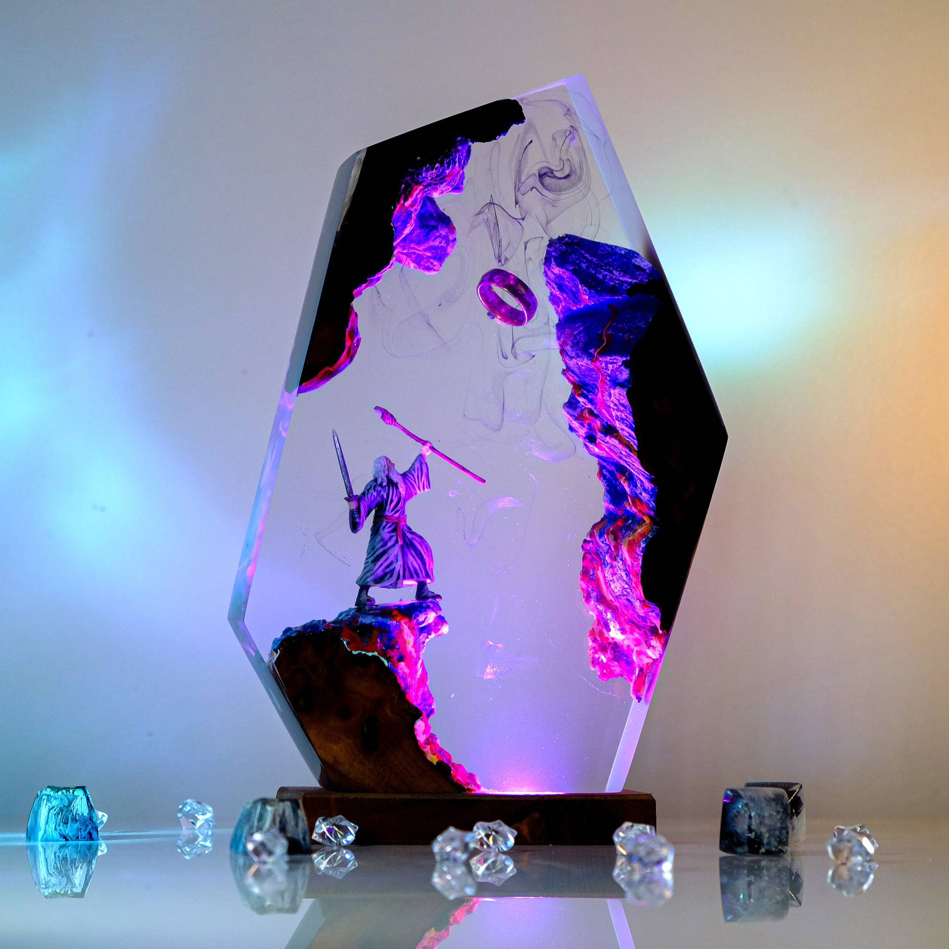 Movie Scence Figure Table Resi - огляд і ціна Desk Setup At Home